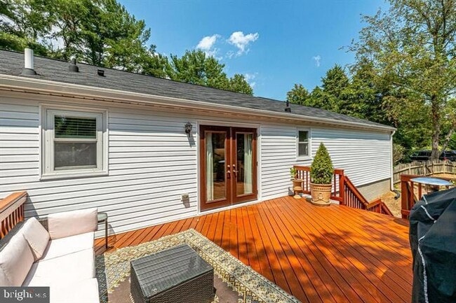 Building Photo - 2601 Seskey Glen Ct