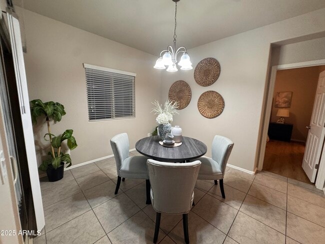 Building Photo - 4065 W Ardmore Rd