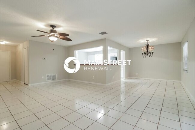 Building Photo - 4 Bedroom Pet-Friendly Home in Winter Springs, FL with Main Street Renewal