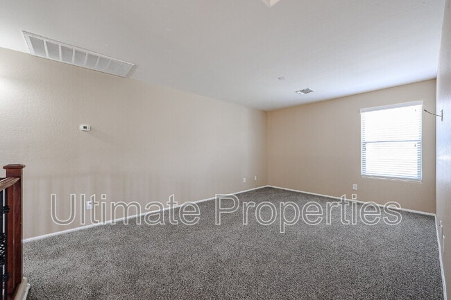 Building Photo - 4245 E Folgers Rd