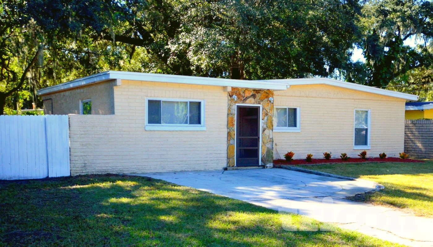 Building Photo - 7707 Silver Oak Ln