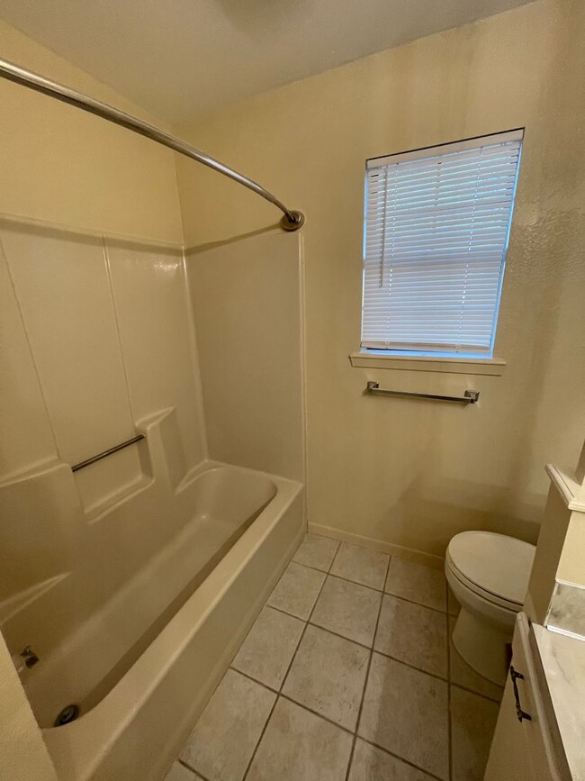 Building Photo - Fully remodeled 3 bedroom home in Wylie!!