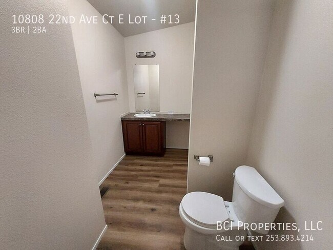 Building Photo - 10808 22nd Ave Ct E
