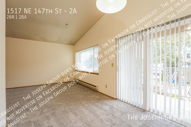 Building Photo - 1517 NE 147th St