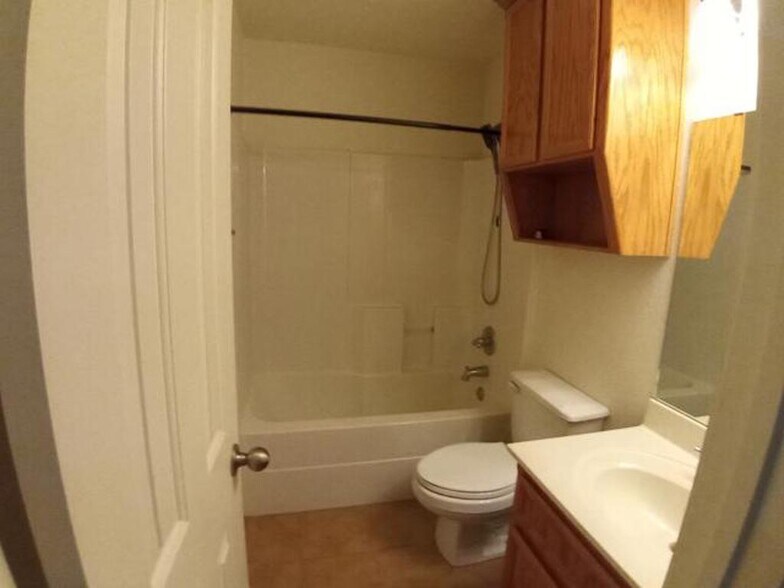 Building Photo - 5617 Cobalt Ln