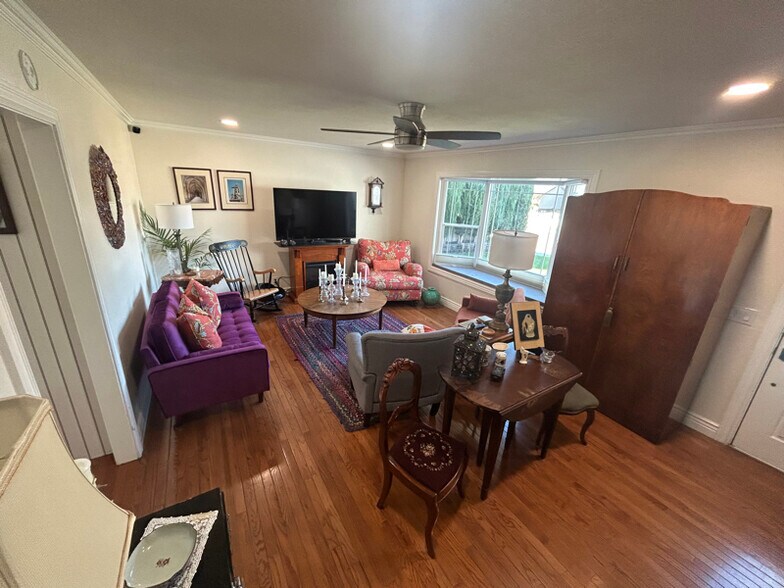 Building Photo - 1550 Bluebonnet Way