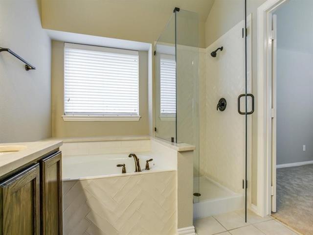 Building Photo - 3102 W Charles Ct