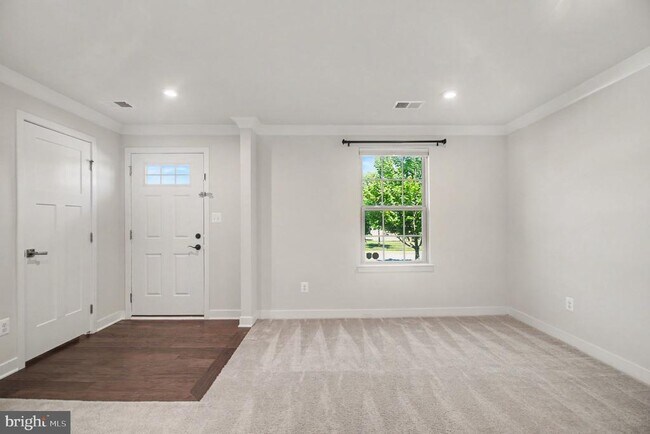 Building Photo - 18143 Red Mulberry Rd