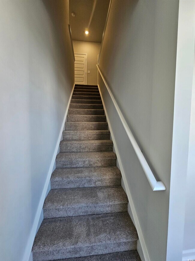 Building Photo - 745 Sturdy Root Pl