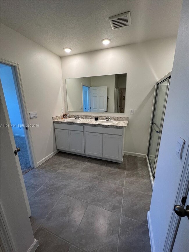 Building Photo - 7144 Topaz Dr