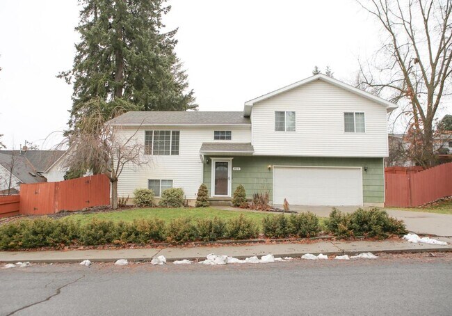 Primary Photo - Cheney Home