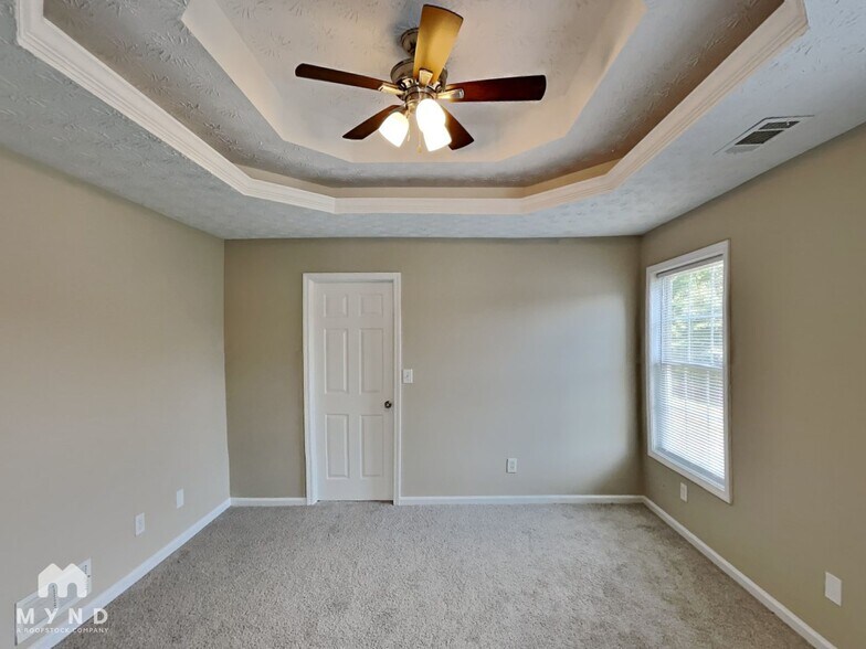 Building Photo - 225 Shiver Blvd