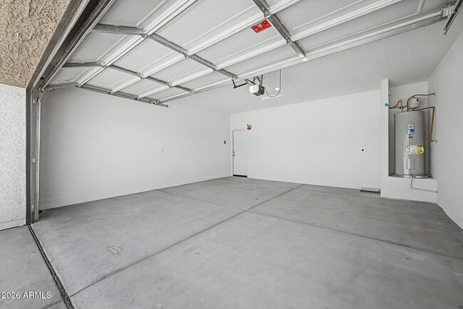 Building Photo - 5457 E Cinder Ln