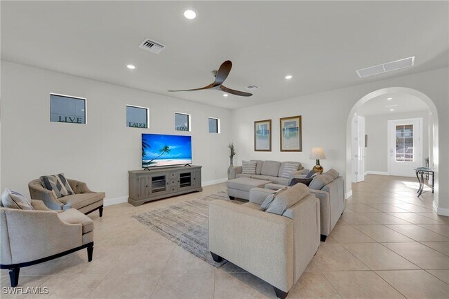 Primary Photo - 19912 Beverly Park Rd