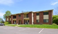 Building Photo - Oakbrook Manor LLC