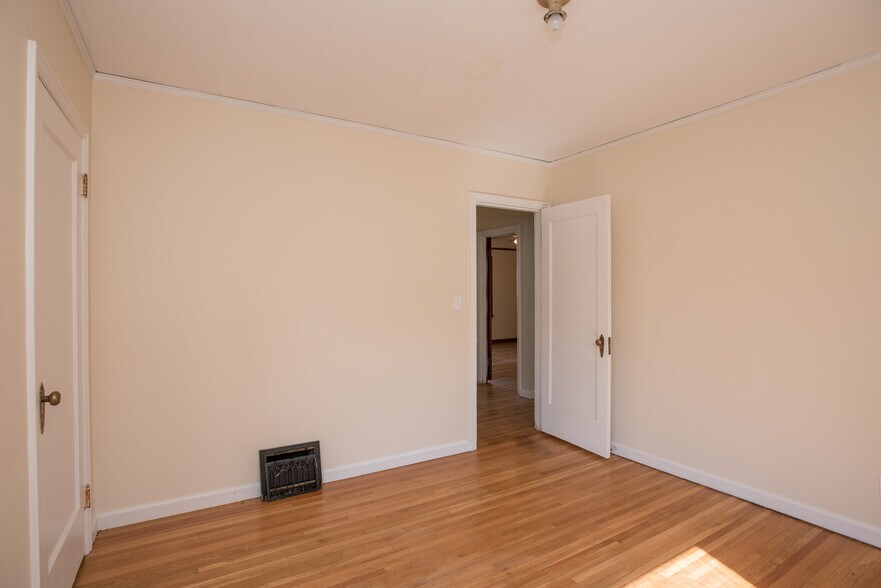 Bedroom on main floor - 2628 Northeast Ainsworth Street