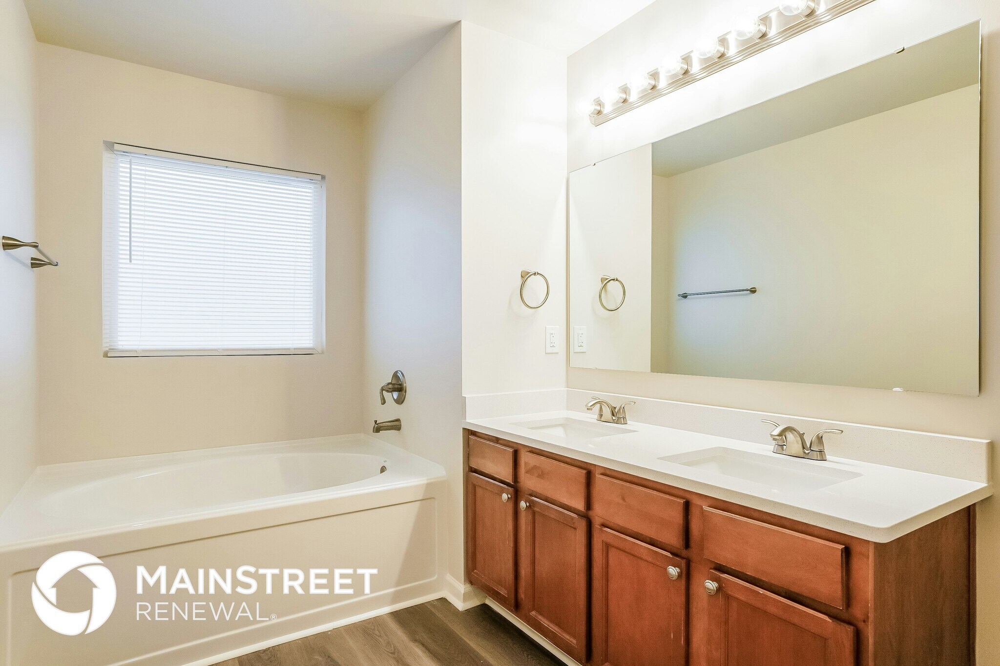 Building Photo - 3405 Mogollon Ct