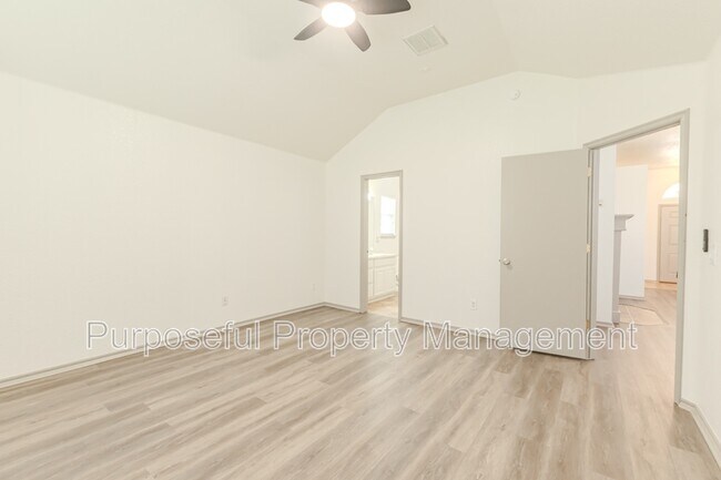 Building Photo - 16416 Oconee Creek Dr