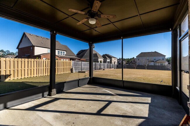 Building Photo - 9212 Concord Park Dr