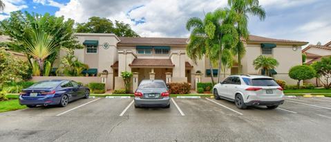 Building Photo - 6553 Via Regina