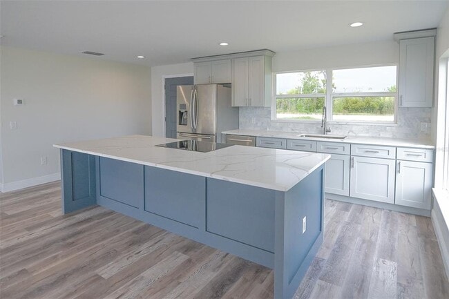 Building Photo - 583 FL-559