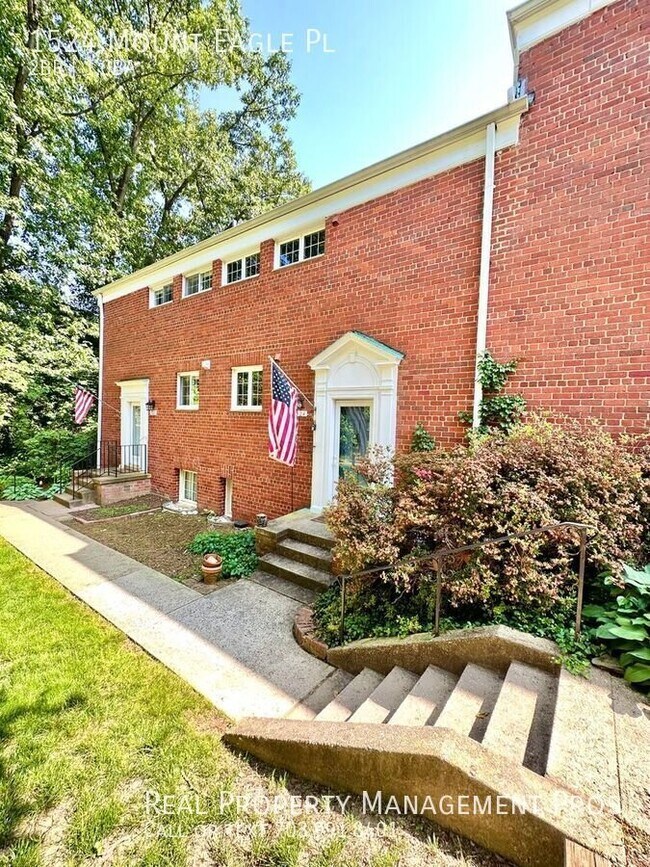 Building Photo - 1524 Mt Eagle Pl