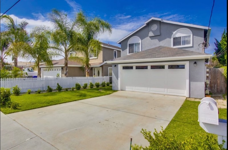 Building Photo - 564 9th St