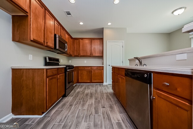 Building Photo - 6214 Baltusrol Terrace