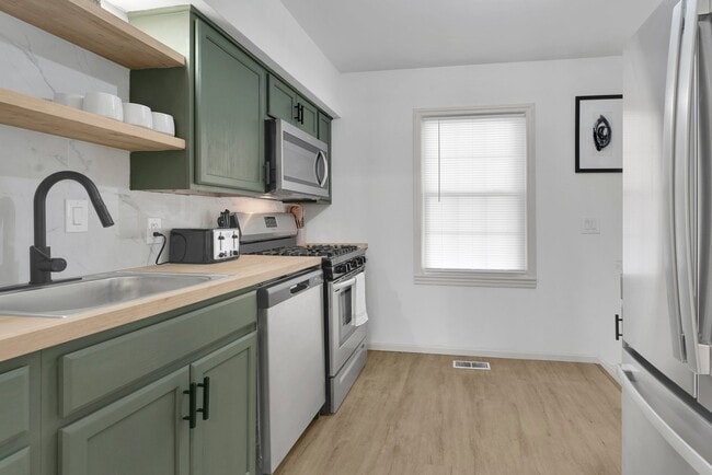 Building Photo - 2312 Willemette Ct