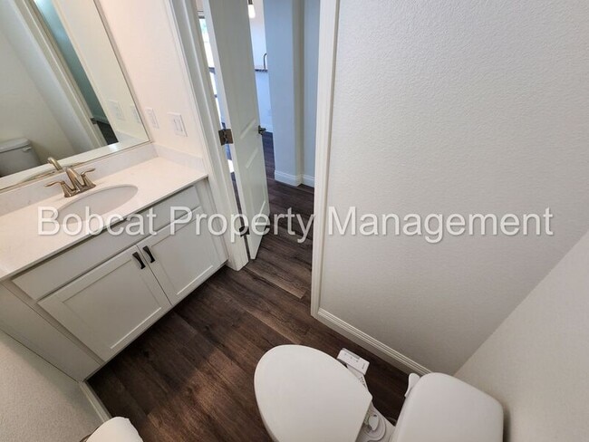 Building Photo - 1255 Correlli Ct