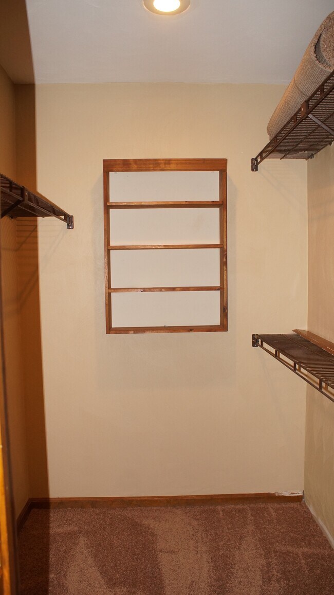 Building Photo - 1504 Crawley Cir