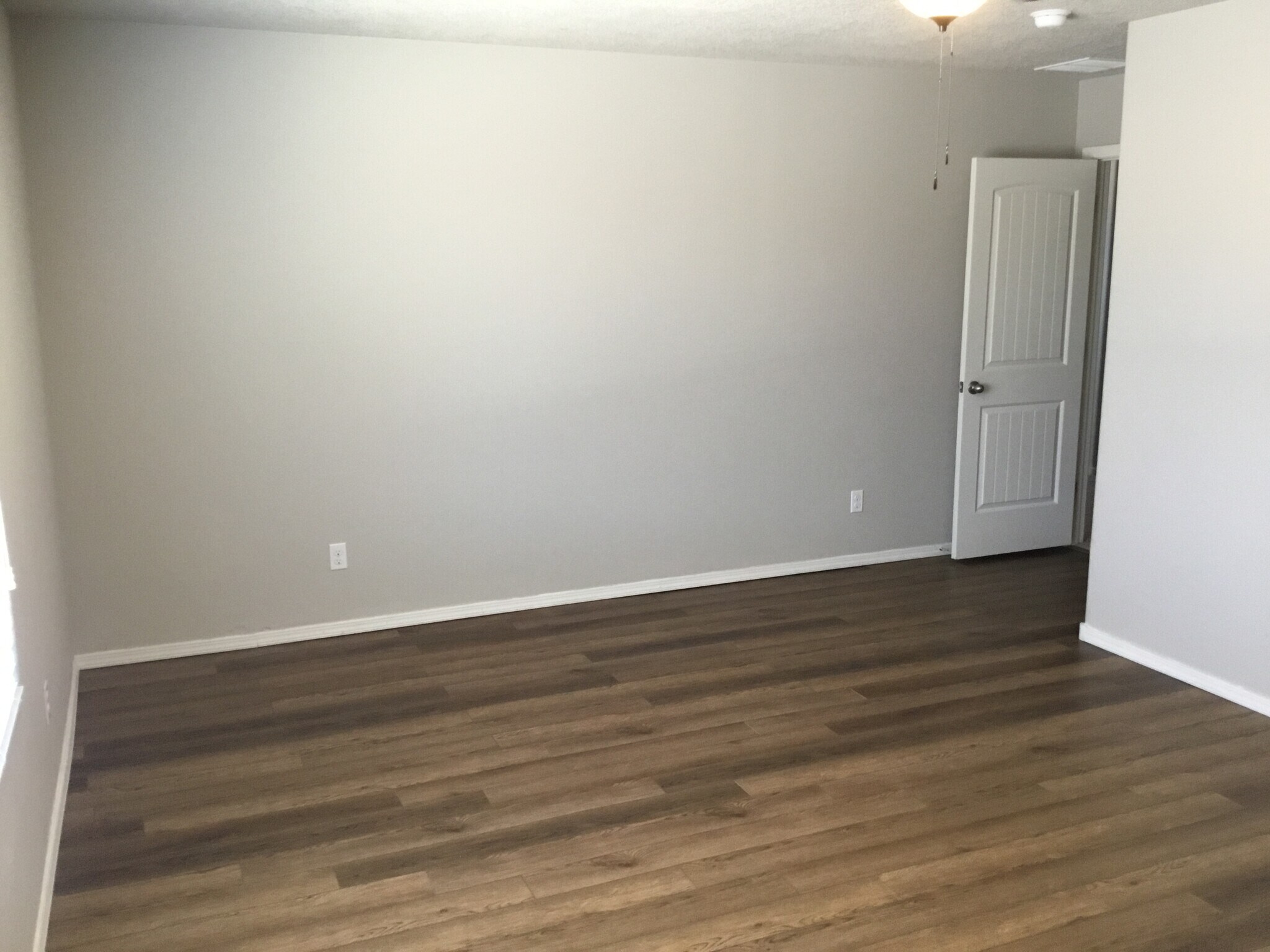 Building Photo - 2711 Full Moon Ct NE