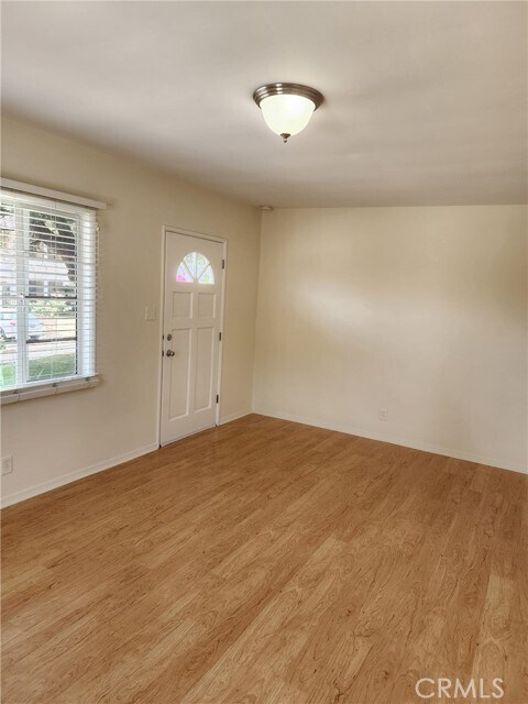 Building Photo - 3633 4th St