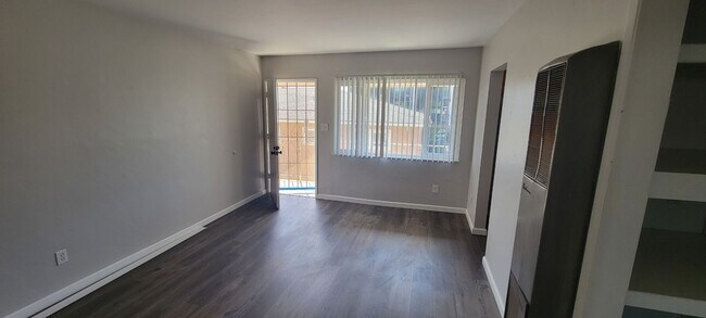 Building Photo - 5613 Mildred St