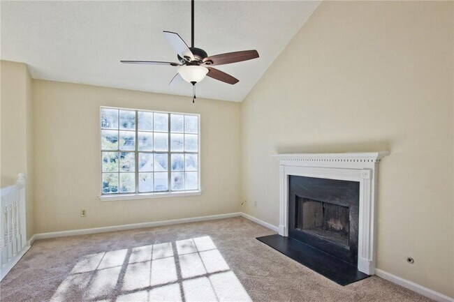 Building Photo - 3657 River Ridge Ct