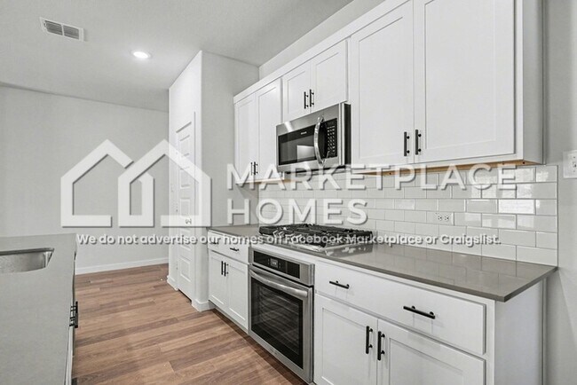 Building Photo - 1428 Ranchero Rodeo Rd