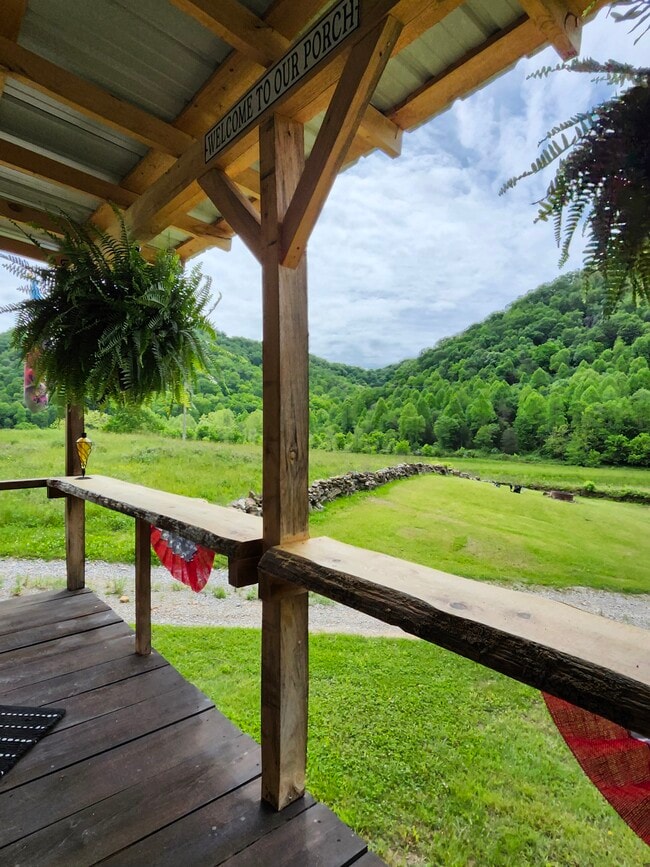 Building Photo - 5269 Vardy Blackwater Rd