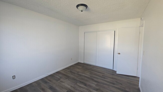 Building Photo - 2146 Neill Way