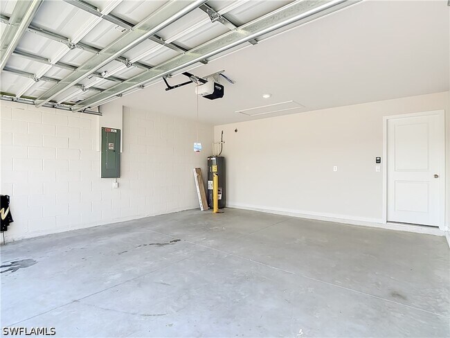 Building Photo - 14168 Hemingway Oaks Trl
