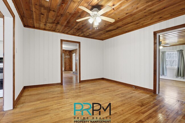 Building Photo - 101 Bagwell Dr