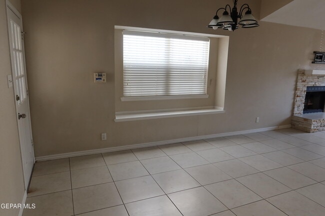 Building Photo - 11517 Cree Ct