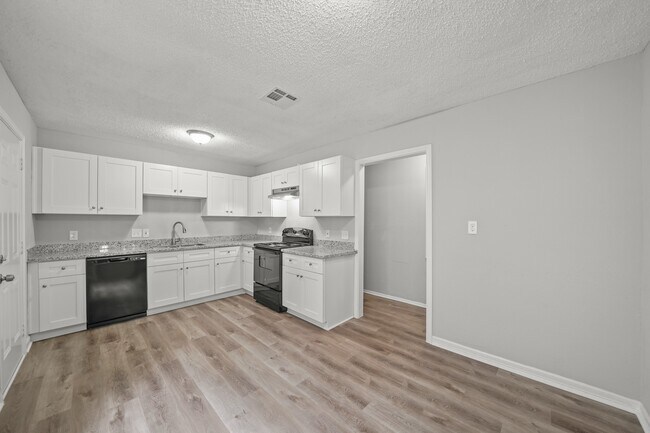 Building Photo - 1100 Gilbert Ave