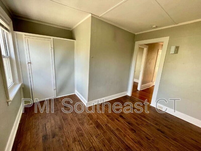 Building Photo - 3 Prospect St