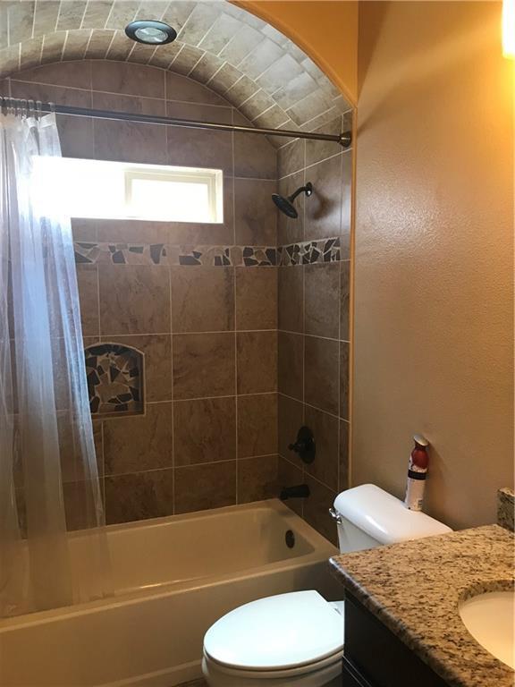 Building Photo - 14202 Fabled Point Ave