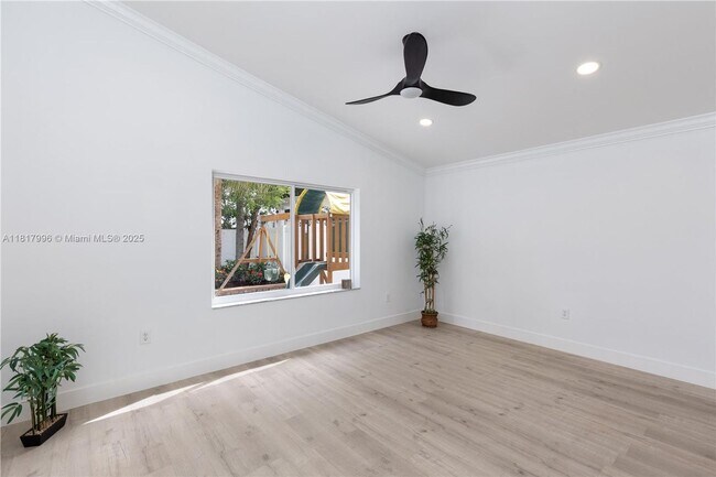 Building Photo - 46 Gables Blvd