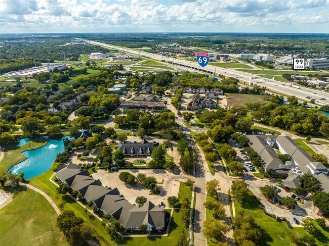 Building Photo - 1315 Terrace View Dr