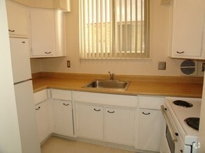 Interior Photo - Oakwood Villa Apartments
