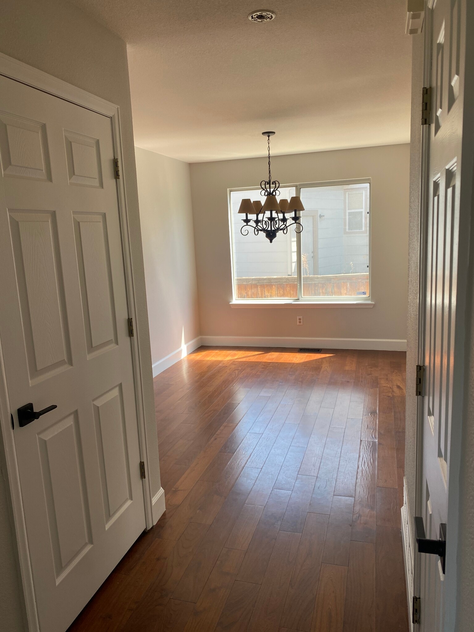 Dining Room - 2526 WOODROSE PL