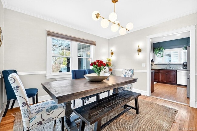 Building Photo - 14 Columbia Pl