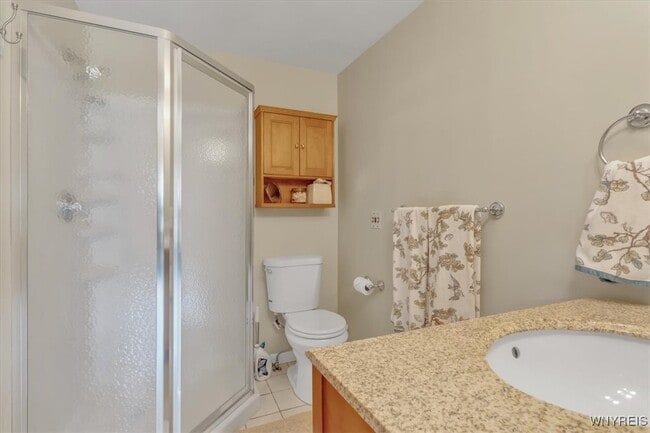 Building Photo - 29 Monroe St